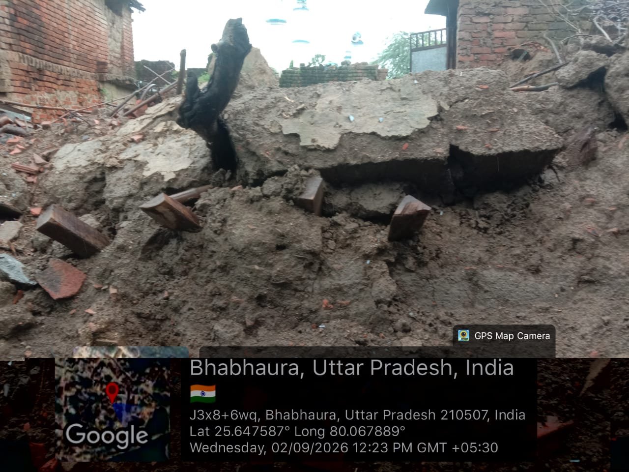 हमीरपुर :बारिश से कच्चे-पक्के मकानों के गिरने का सिलसिला जारी, बाल-बाल बचा गृहस्वामी