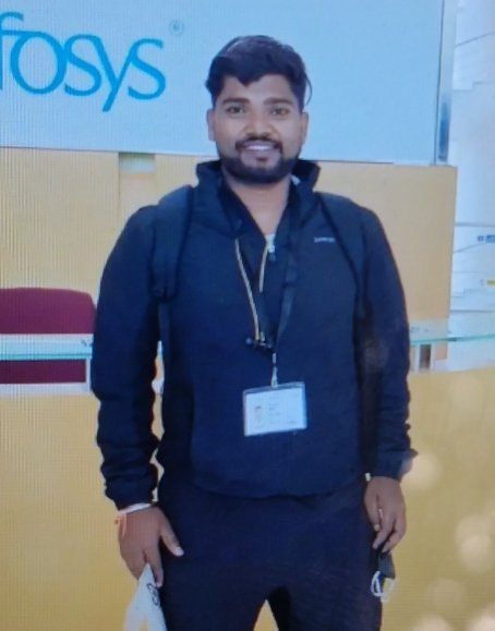 हमीरपुर :इंजीनियर ने छत से छलांग लगाकर दी जान, सात माह का बच्चा हुआ बेसहारा