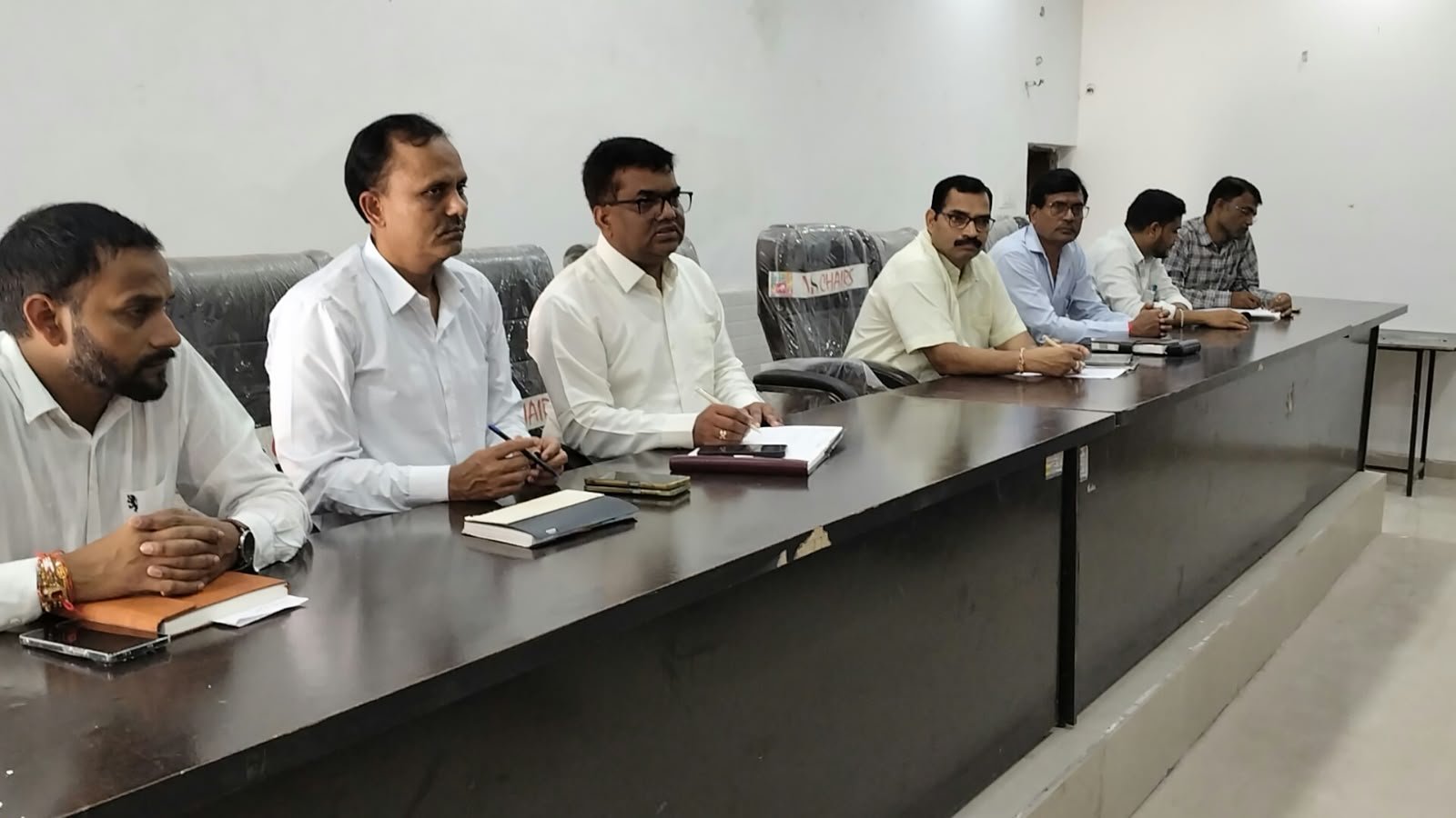 हमीरपुर :नमामि गंगे की पानी सप्लाई को लेकर ग्रामीणों ने उठाई आवाज