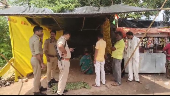 हमीरपुर :टप्पर में मिला अधेड़ का शव, हत्या की आशंका, शराब पीने के बाद विवाद में हत्या की चर्चा, पोस्टमार्टम रिपोर्ट से खुलेगा मौत का राज
