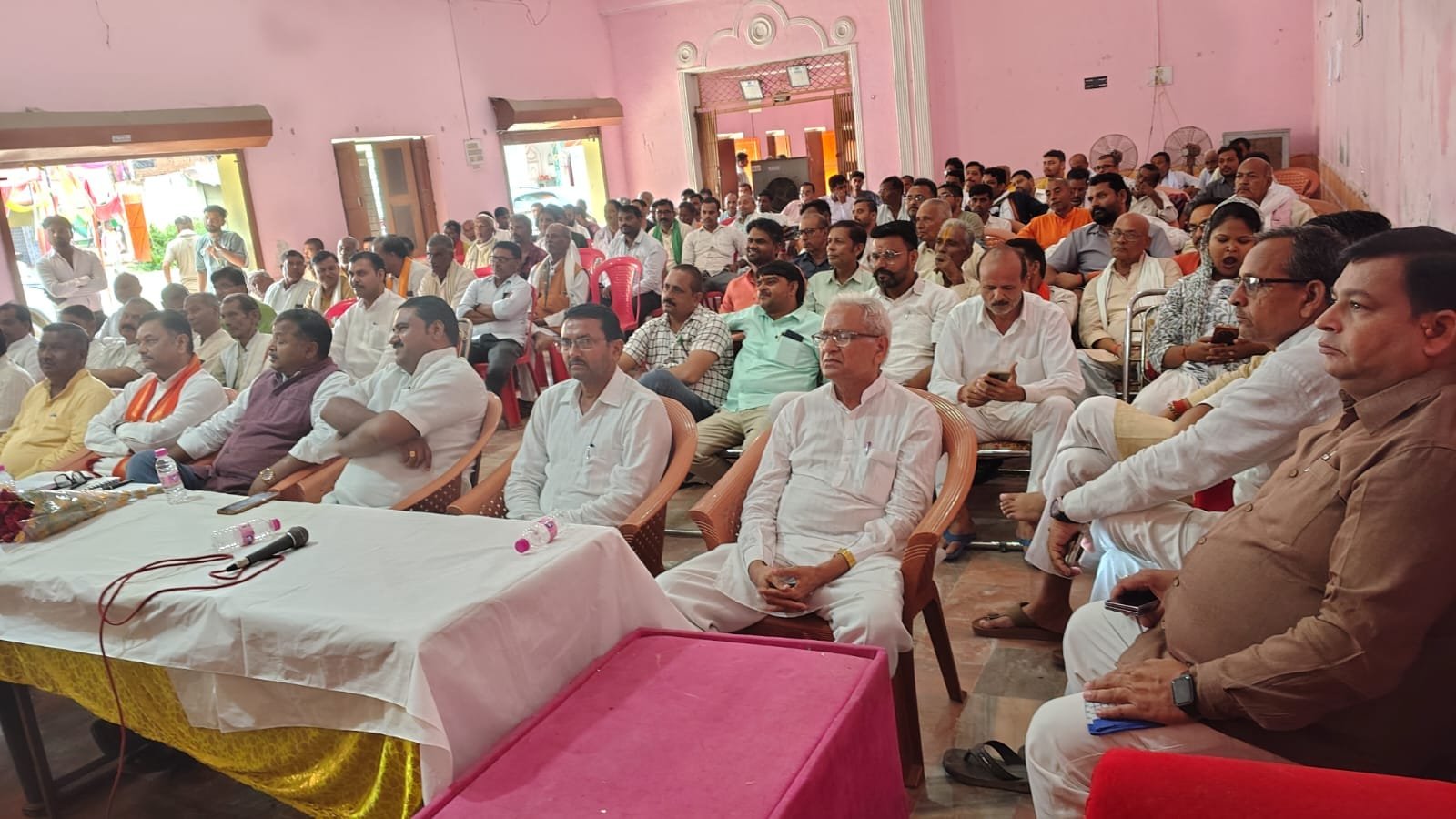 हमीरपुर :ग्राम पंचायत छानी में मुख्यमंत्री कृषक समृद्धि योजना के शुभारंभ कार्यक्रम का हुआ आयोजन