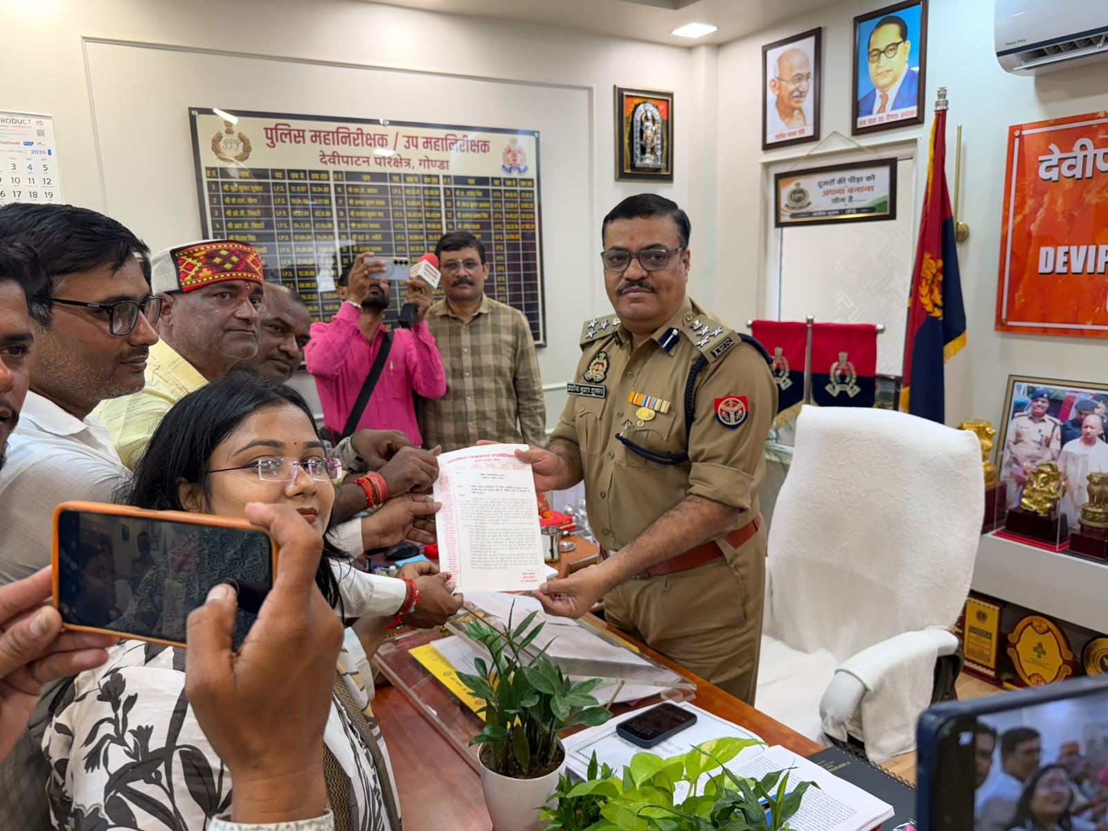 पत्रकारों की सुरक्षा, सम्मान और सुविधाओं को लेकर मुखर हुआ ग्रामीण पत्रकार एसोसिएशन सौंपा ज्ञापन