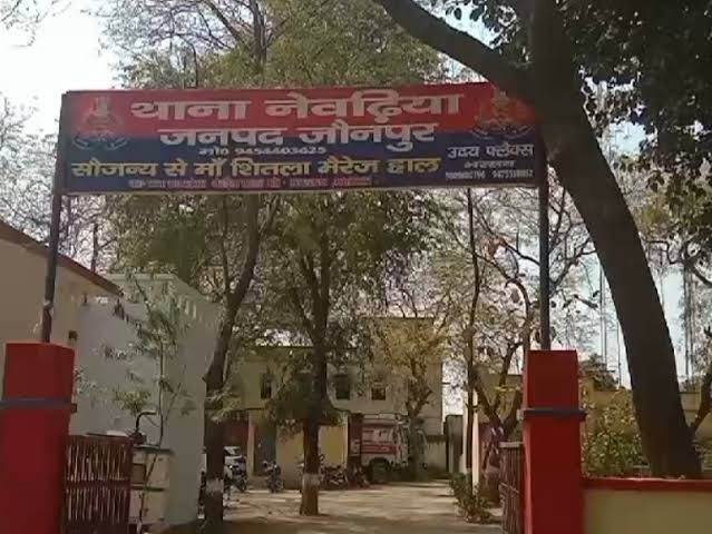 जौनपुर में जमीनी रंजिश में दोहरा हत्याकांड: कलयुगी बेटे ने मां और बहन को कुल्हाड़ी से काटा, गांव में सनसनी