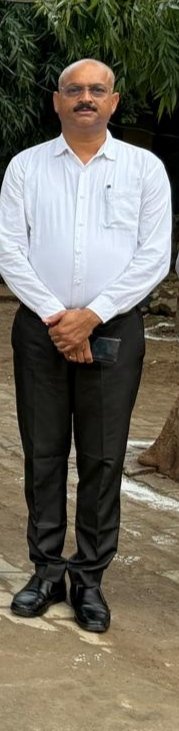 अधिवक्ता रोहित कुमार का आरोप उत्तर प्रदेश के मिर्जापुर जिले के सदर तहसील में पहाड़ी नायब तहसीलदार के द्वारा यह बोला गया कि पैसा दोगे तभी ऑर्डर होगा क्योंकि विपक्षी इतना पैसा दे र