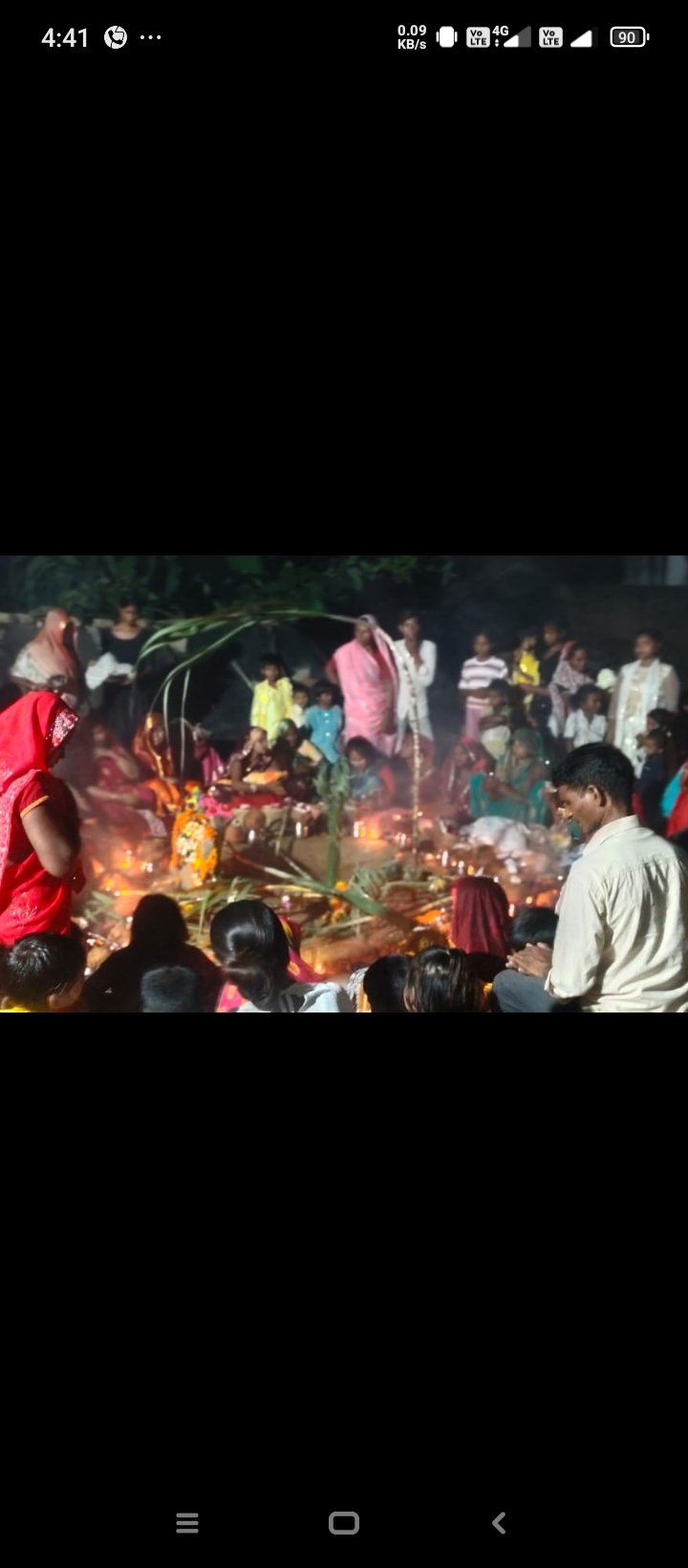 मां जूतिया माई के पर्व पर बेलवन में उमड़ी आस्था ग्राम बेलवन में महिलाओं ने धूमधाम से किया पूजा-पाठ, सुख-समृद्धि और खुशहाली की मांगी मन्नत मीरजापुर। विकासखंड पहाड़ी क्षेत्र के ग्राम
