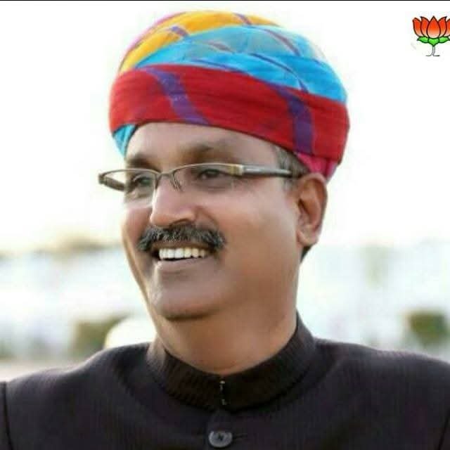 जनहित से जुड़ी समस्याओं के निराकरण की पहल पूर्व विधायक सिसौदिया ने कलेक्टर मंदसौर को लिखा पत्र