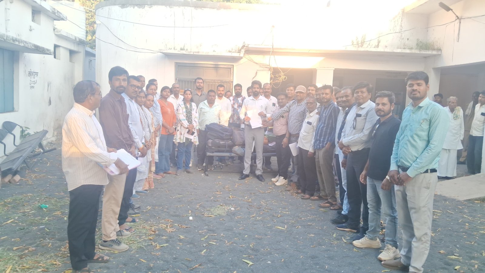 प्रदेश संगठन के आह्वान पर 8 अक्टूबर से पटवारियों की कलमबंद हड़ताल, तहसीलदार पंकज जाट को सौंपा ज्ञापन