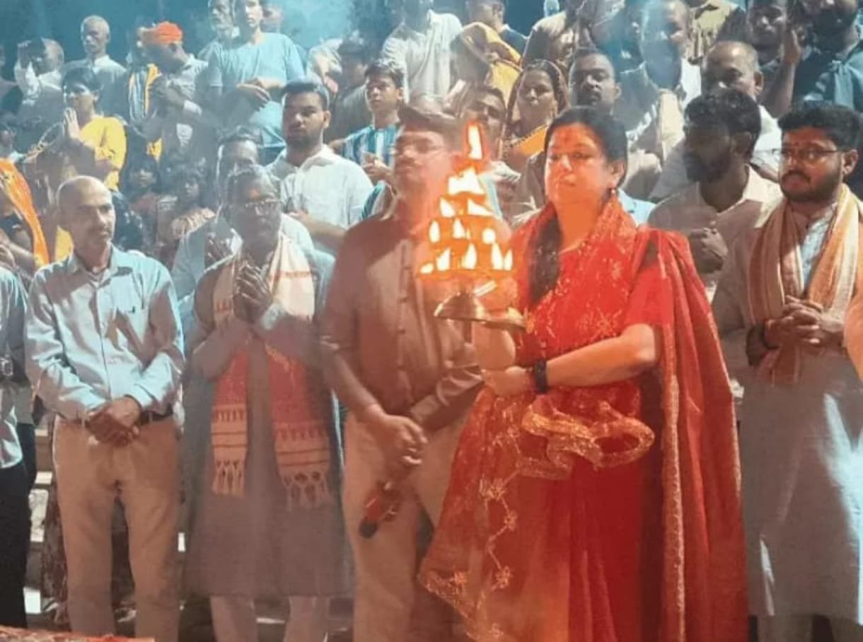 मां गंगा की कृपा सभी पर बनी रहे, सब स्वस्थ और समृद्ध रहें: दिव्या मित्तल*