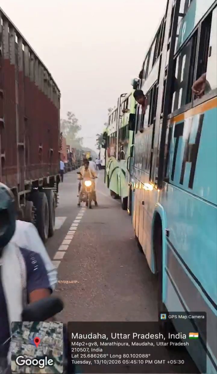 हमीरपुर :एक लेन बंद होने से यातायात व्यवस्था चरमराई, स्कूली और रोडवेज बसों के यात्री परेशान; नया पुल तैयार होने के बावजूद आवागमन शुरू नहीं