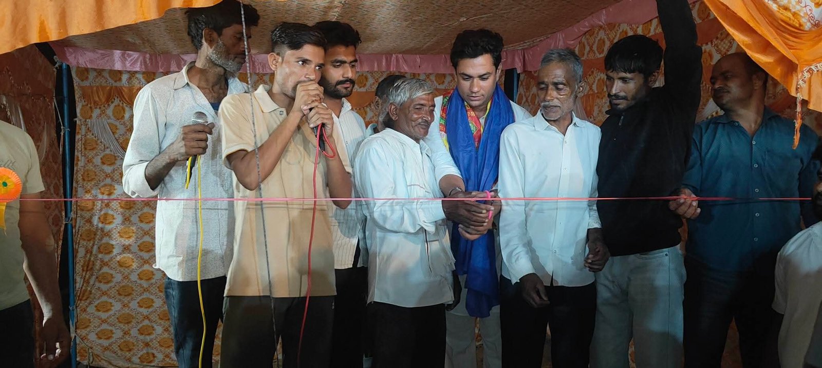 सहजपुरा में कबड्डी टूर्नामेंट के फाइनल मुकाबले का मोहसिन खान एडवोकेट ने किया शुभारंभ