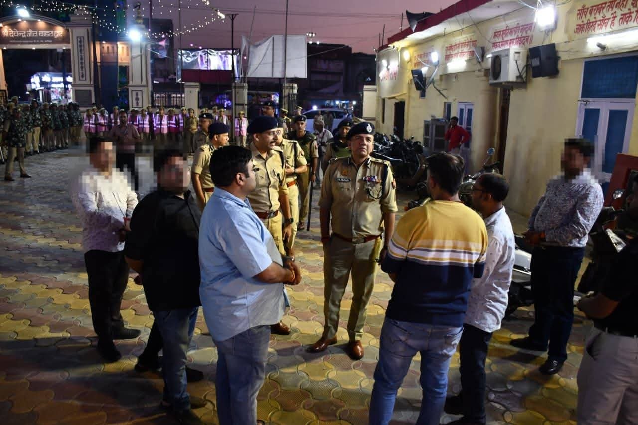 त्योहारों की सुरक्षा को लेकर अलर्ट, एडीजी ने सड़कों पर उतरकर परखी व्यवस्था