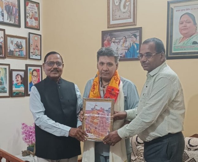 चंद्रा साहित्य परिषद के राष्ट्रीय सह मीडिया प्रभारी बने आनंद सिंह अन्ना।