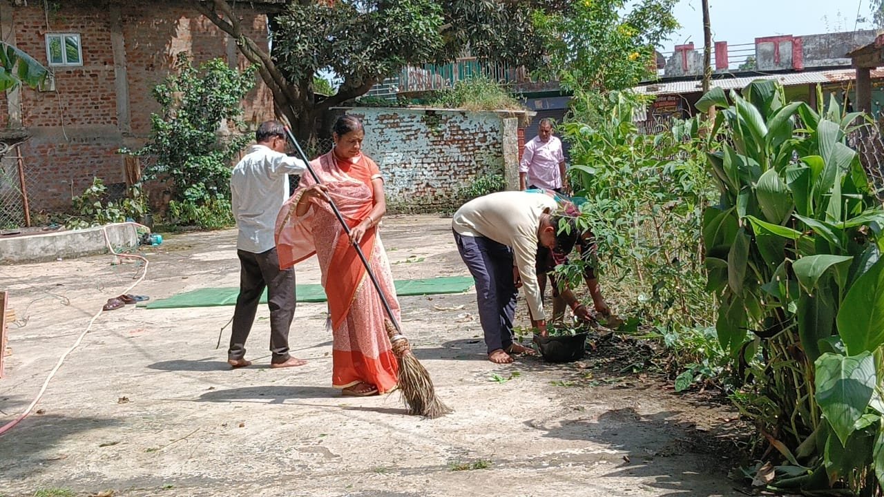 सेवा मेरा योगदान के तहत खरगहना में स्वच्छता अभियान